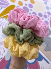 Load image into Gallery viewer, Spring Pastel Scrunchies

